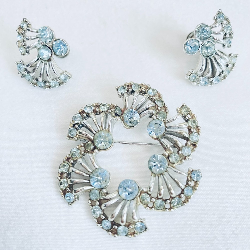 💎Aqua Blue Stones Swirl Silver Tone Brooch Earrings Set Vintage